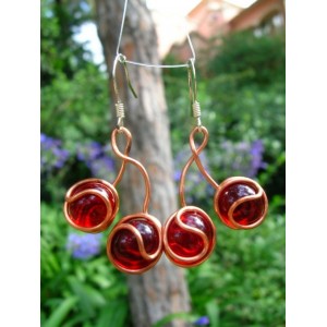 "Griottes" copper earrings wih glass beads