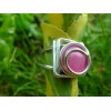 petite bague carrée avec cabochon rose