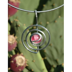 Petit pendentif "spirale" avec verre coloré