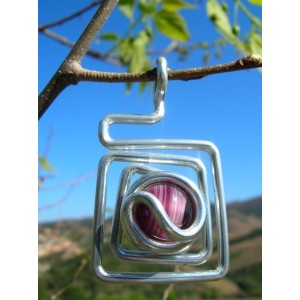 Square and asymmetric pendant with glass cabochon