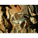 Bague "ying yang" avec  verre coloré