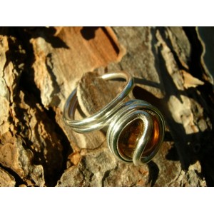 Bague "ying yang" avec  verre coloré