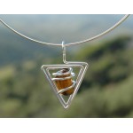 "Triangle" pendant with natural stone