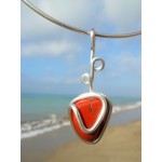 "Liere" pendant with natural stone