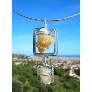 Long pendentif "double-carré" avec pierres naturelles