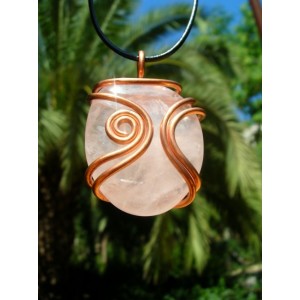 "Arabesque" copper pendant with big natural stone