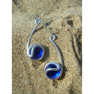 "Tiges" earrings with colored glass