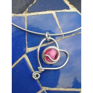 Petit pendentif "corazon" avec verre coloré