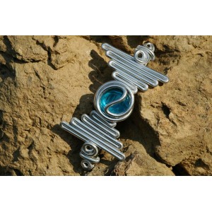 "Nazca" hair-clip with colored glass