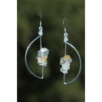 Boucles d'oreilles "Media Luna" avec petites pierres naturelles