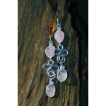 Boucles d'oreilles "Gouttes de volute" avec petits quartz roses